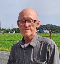 スタッフ